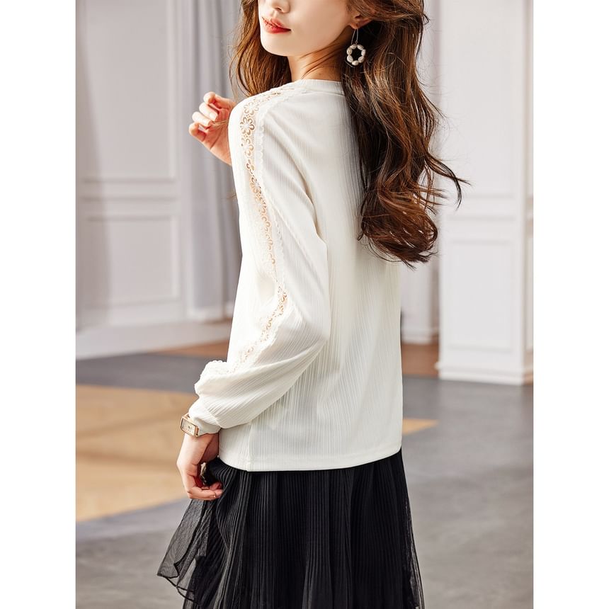 Round Neck Lace Insert Sweatshirt