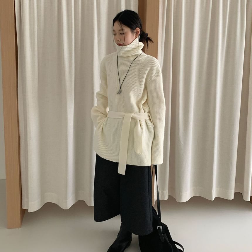 Oversized Turtleneck Slit Sweater Set with Belt