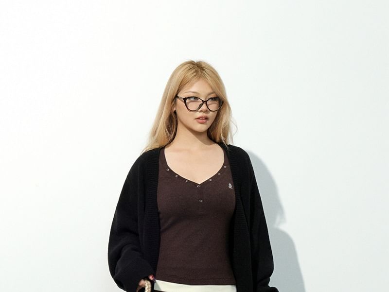 Plus Size V-Neck Plain Long Open Front Cardigan