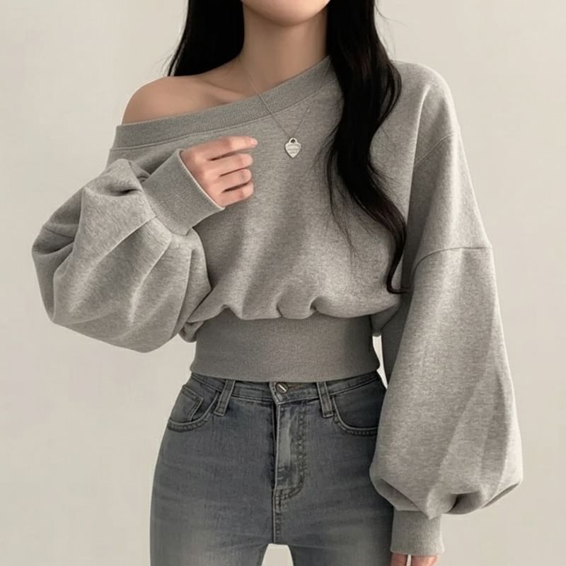 Plain One-Shoulder Sweatshirt with Balloon Sleeves
