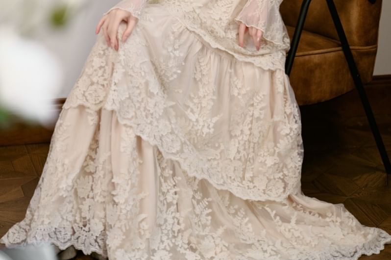 Long Sleeve V-Neck Plain Ruffle Tiered Lace Maxi A-Line Dress