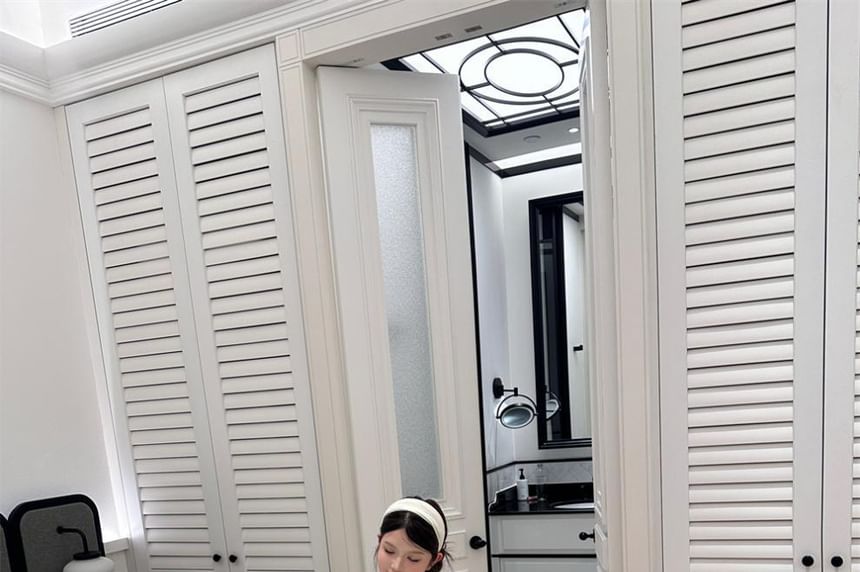 Set: Tweed Sequined Button-Up Jacket + High Rise Mini A-Line Skirt