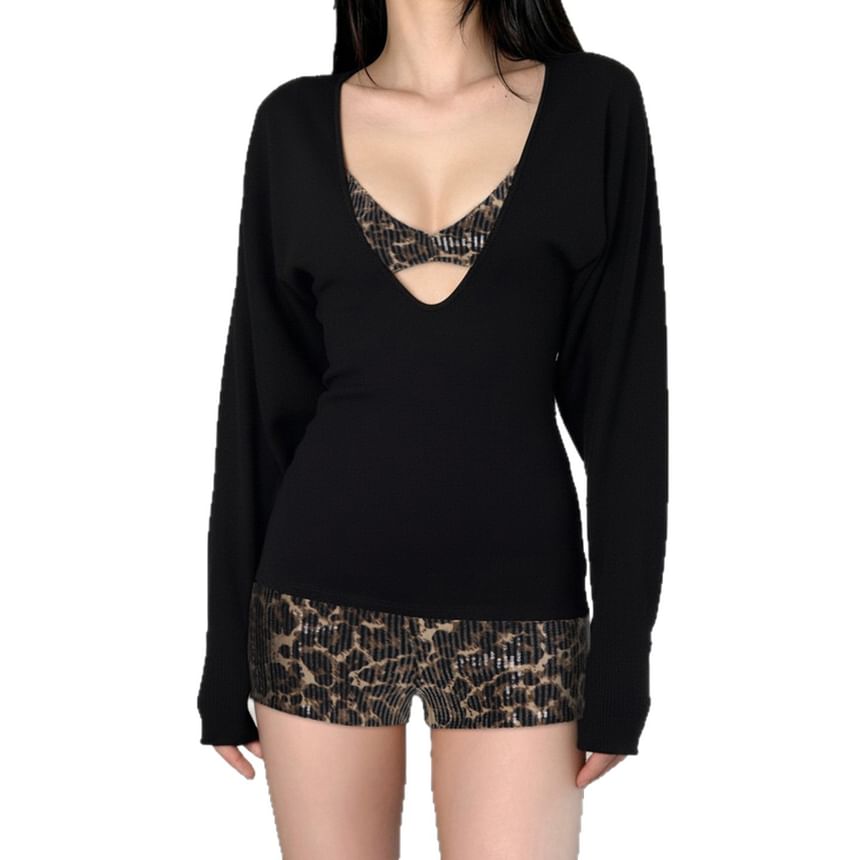 Leopard Bralette and Hot Pants Combo with Long V-Neck Tee