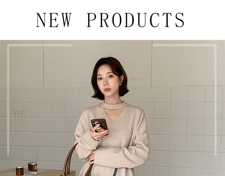 Set: V-Neck Sweater with High-Waist Wide Leg Trousers