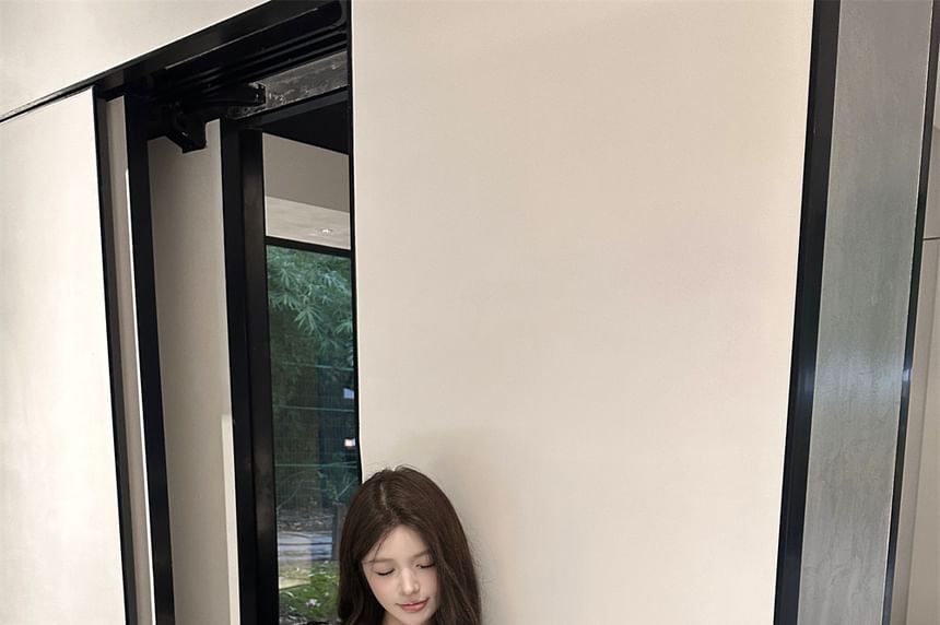 Tweed Button Up Jacket / High Rise Mini A-Line Skirt / Long-Sleeve Plain Ruffle Trim Blouse