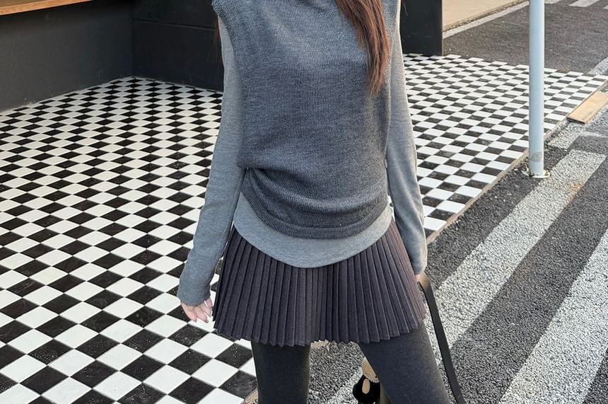 Sleeveless Sweater Vest & Long-Sleeve Tee & Pleated Mini Skirt Set