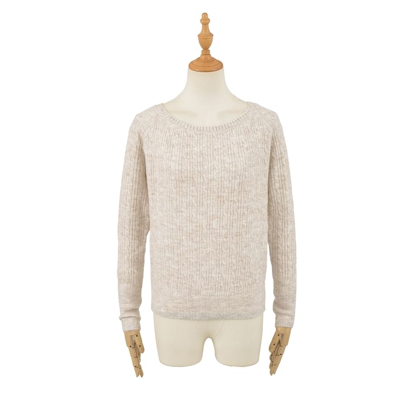 Crew Neck Cable Knit Pullover Sweater with Ribbed Cuffs