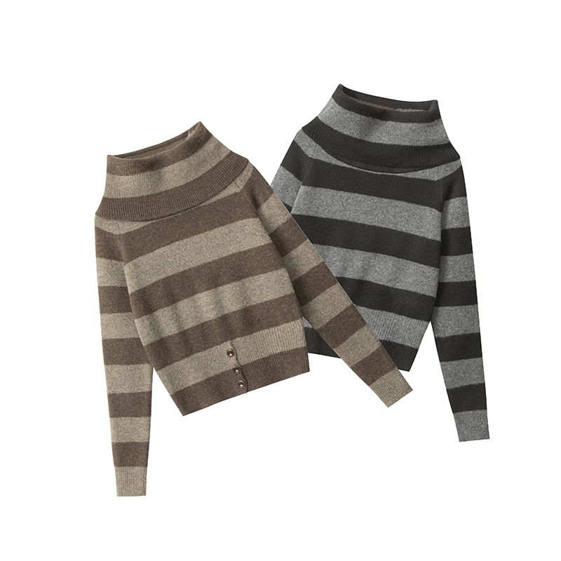 Off-Shoulder Striped Long-Sleeved Loose-Fit Sweater
