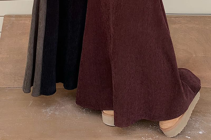 High-Rise Maxi A-Line Skirt