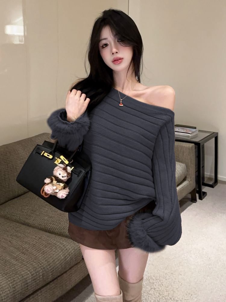 Chic Off-Shoulder Sweater with Fluffy Sleeves & Waist Belt