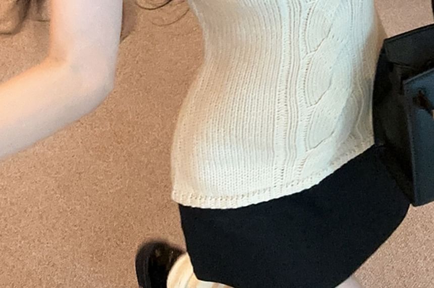 Cozy Turtleneck Cable Knit Fit Top with Halter Design