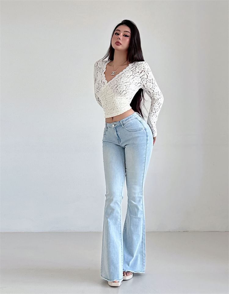 Lace-Trimmed V-Neck Crop Top with Long Sleeves