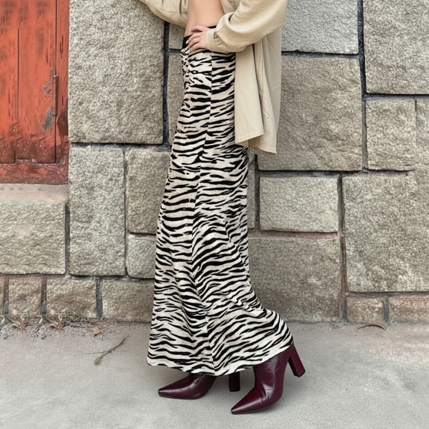 Mid-Rise Zebra Print Maxi Pencil Skirt