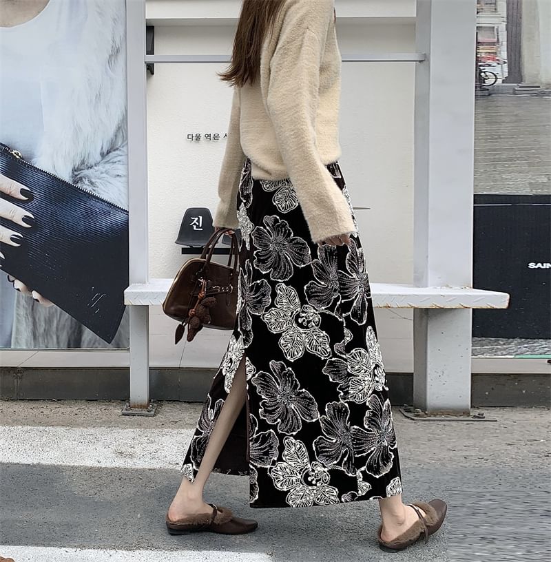 High Rise Lace Velvet Maxi Skirt