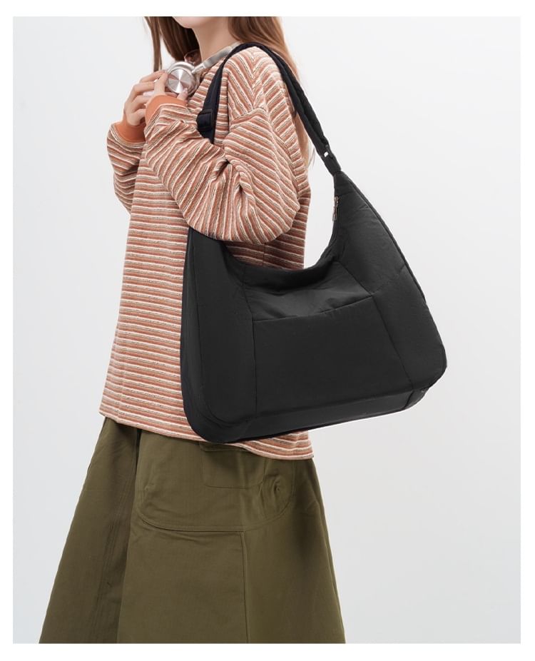 Nylon Plain Shoulder Bag