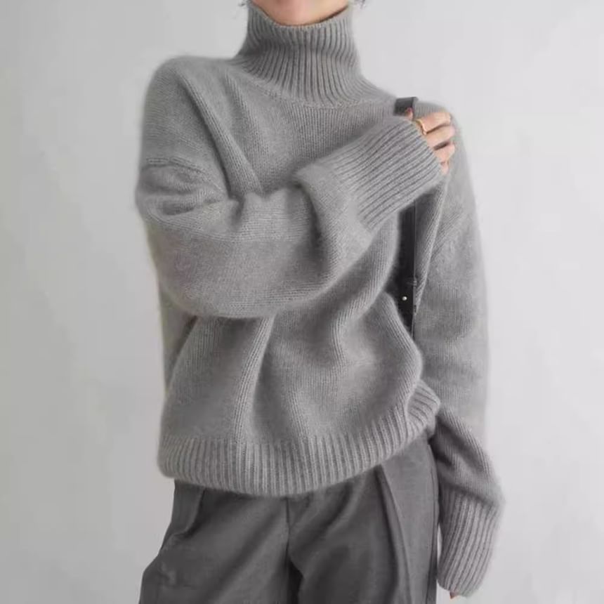 Classic Turtleneck Plain Knit Sweater