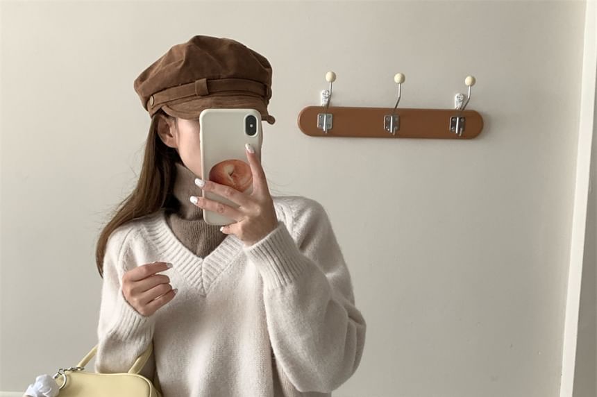 Classic V-Neck Knit Sweater with Clean Lines