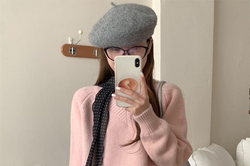 Classic V-Neck Knit Sweater with Clean Lines