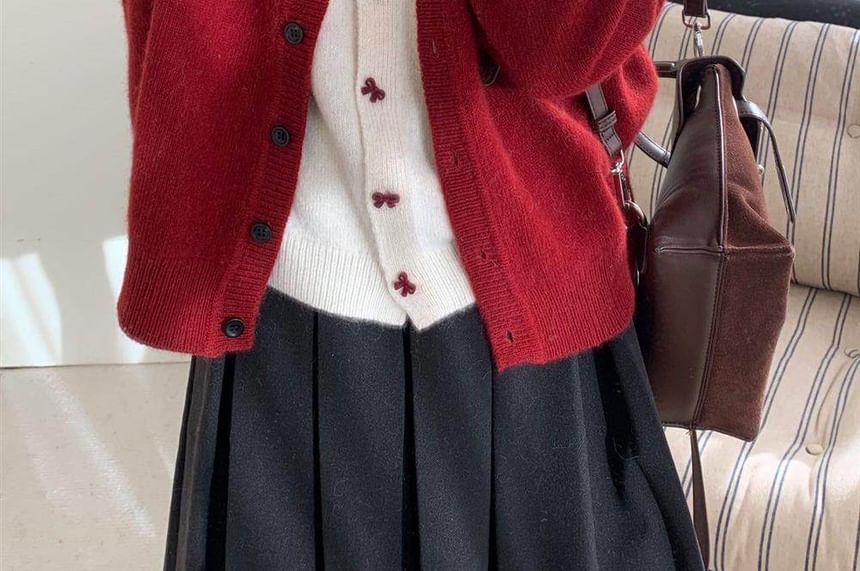 Mock Two-Piece Peter Pan Collar Two Tone Button-Up Cardigan