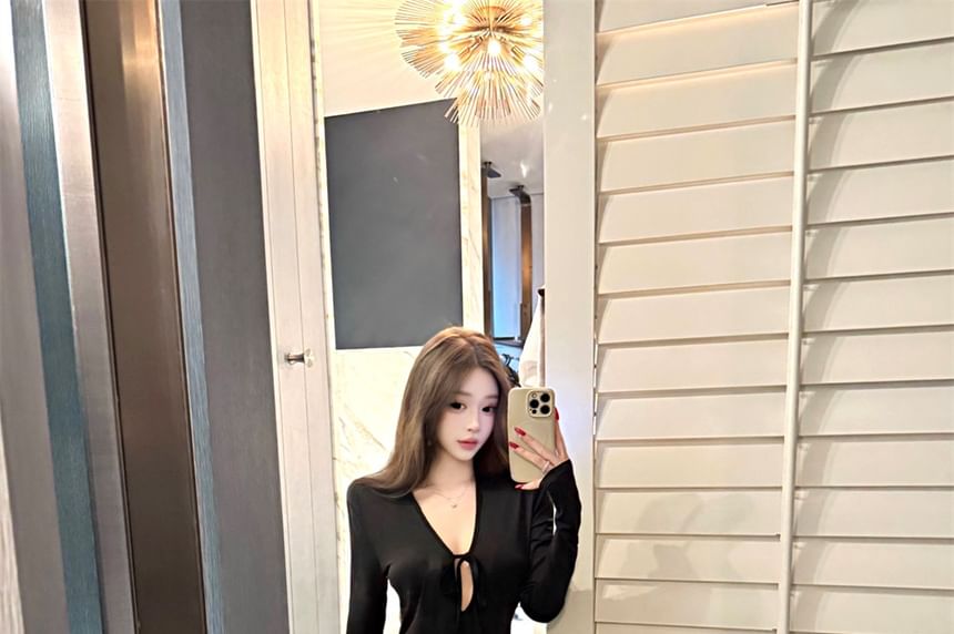 Long-Sleeve Deep Plunge Plain Ruffle Trim Slit Maxi Sheath Dress