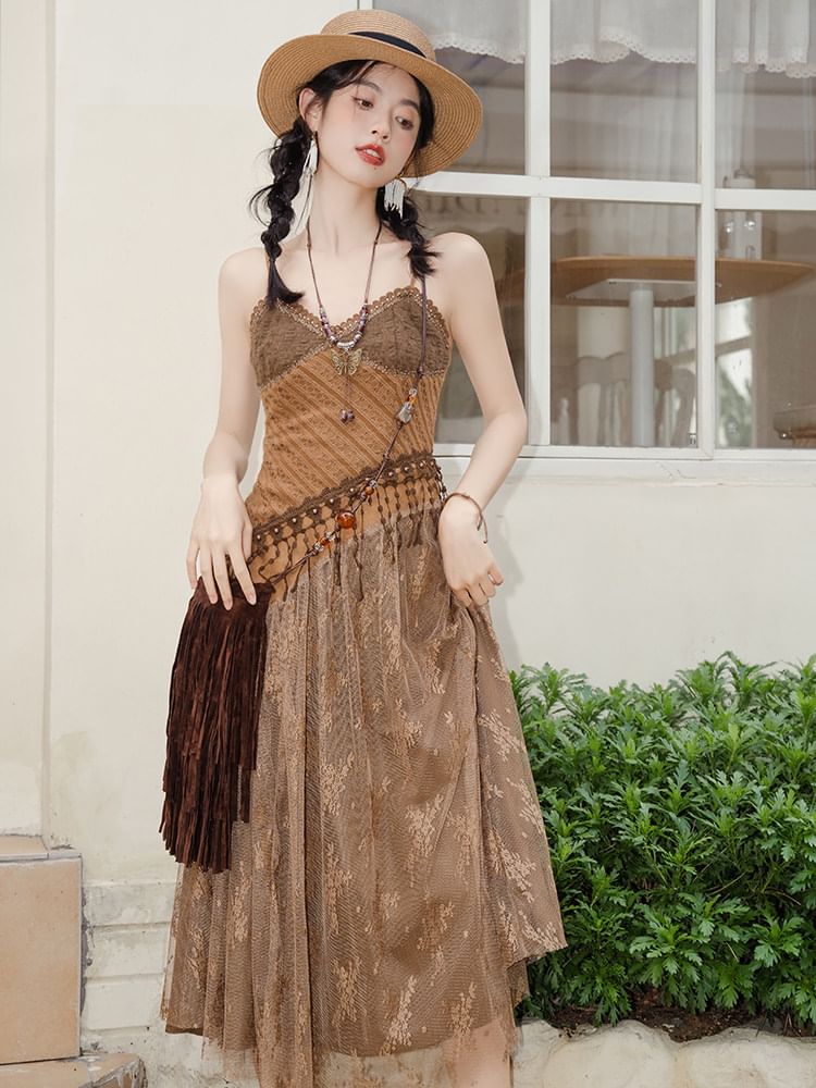 Crochet Frayed Cape / Spaghetti Strap V-Neck Maxi A-Line Dress
