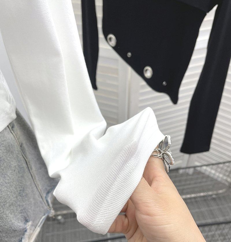 Off-Shoulder Grommet Long-Sleeve Crop Tee