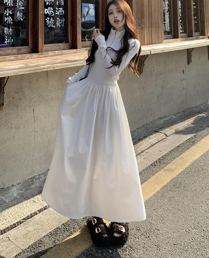 Long-Sleeve Square Neck Plain Maxi A-Line Dress