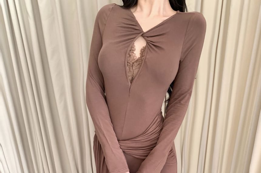 Long Sleeve V-Neck Plain Keyhole Ruched Panel Lace Maxi A-Line Dress