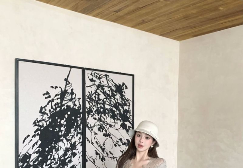 Long Sleeve V-Neck Plain Panel Lace Maxi A-Line Dress