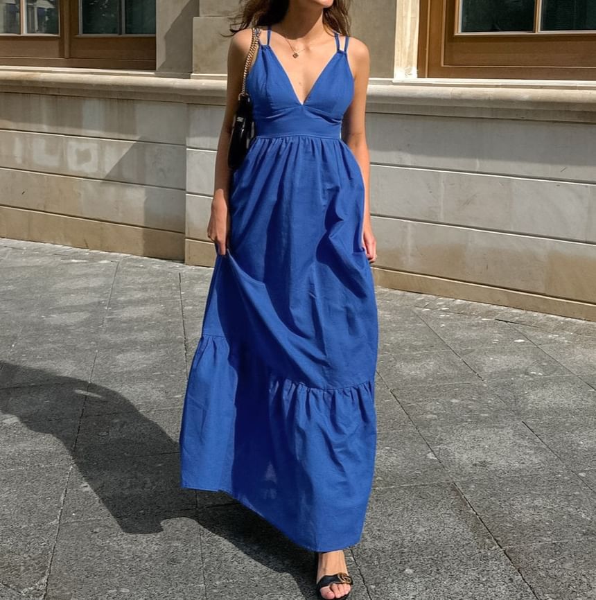 Spaghetti Strap V-Neck Plain Open-Back Maxi A-Line Dress