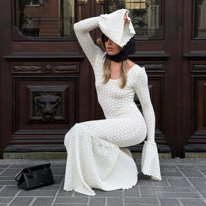 Bell Sleeve Scoop Neck Plain Open-Back Crochet Knit Maxi Dress