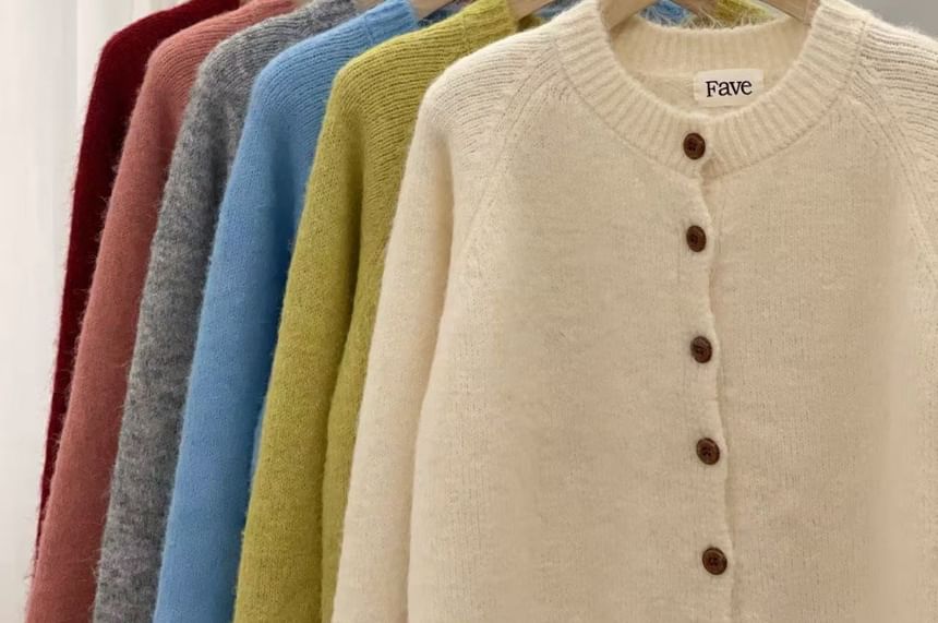 Button-Up Plain Crop Cardigan