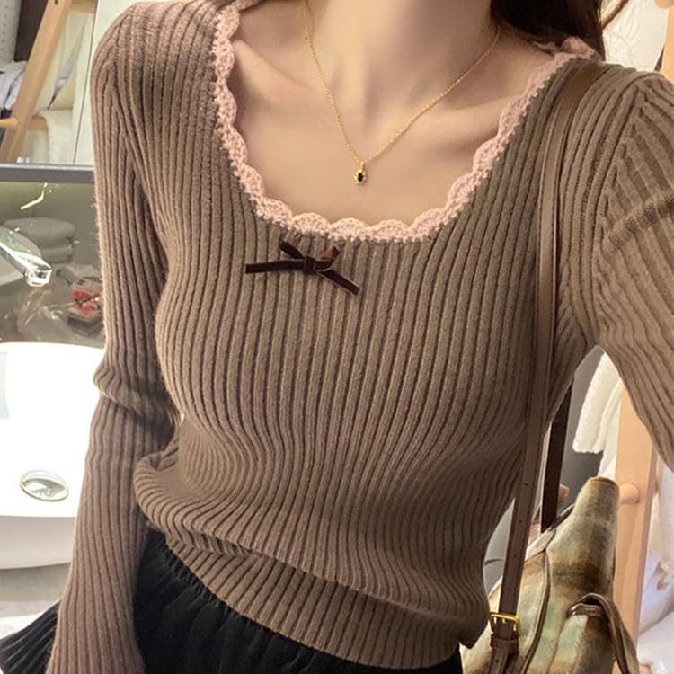 Scoop Neck Long Sleeve Lace Knit Top