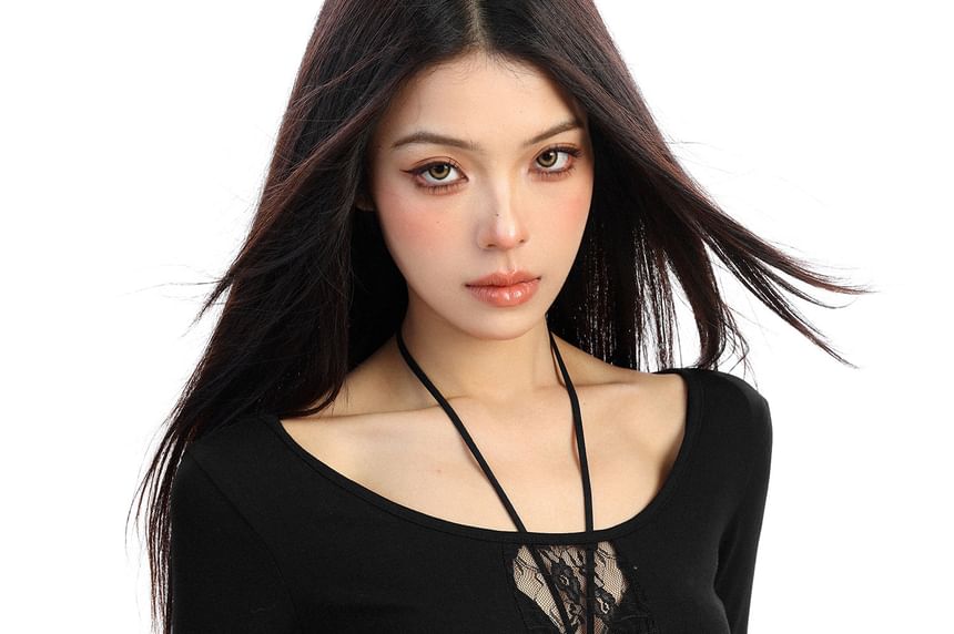 Scoop Neck Long Sleeve Lace Crop Top