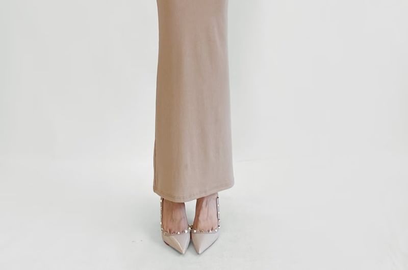 Short-Sleeve V-Neck Plain Maxi Sheath Dress