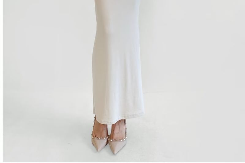 Short-Sleeve V-Neck Plain Maxi Sheath Dress