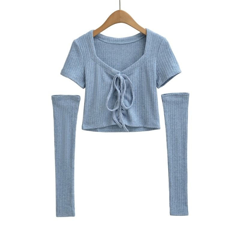 Set: V-Neck Crop Top & Arm Sleeves