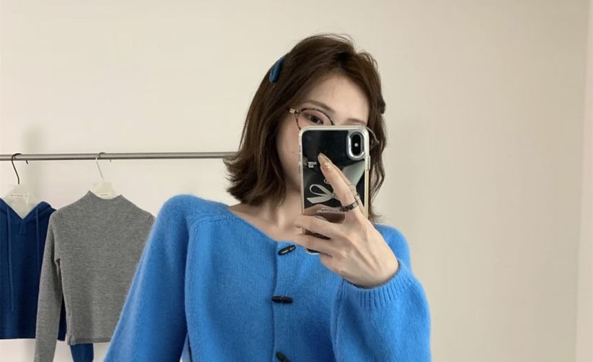 Crew Neck Plain Toggle Cardigan