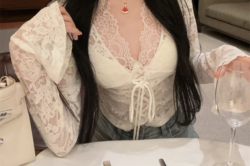 V-Neck Lace Up Lace Slim Fit Crop Top