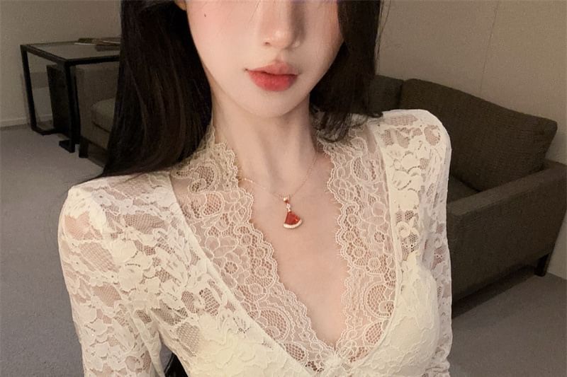 Lace-Up V-Neck Long-Sleeve Crop Top, Fitted