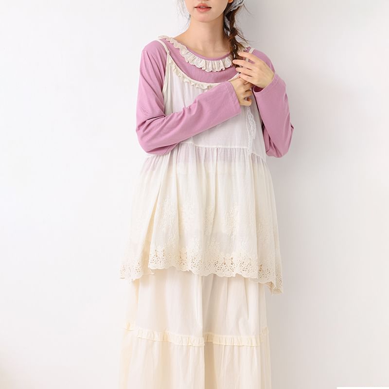 Spaghetti Strap Scoop Neck Ruffle Lace Camisole