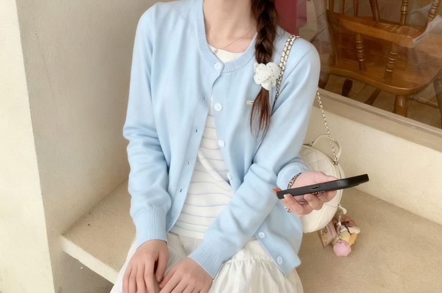 Round Neck Plain Button Up Cardigan