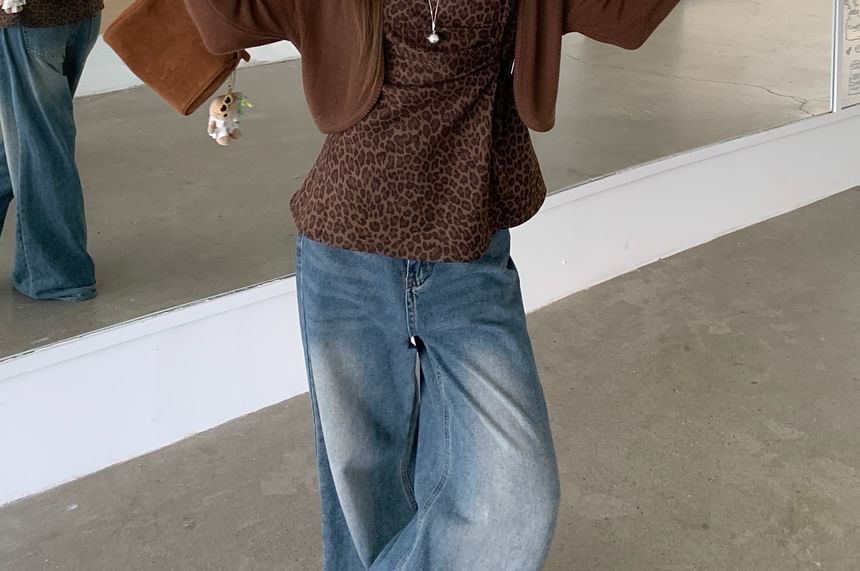 Sleeveless Square Neck Leopard Print Top / V-Neck Plain Crop Cardigan