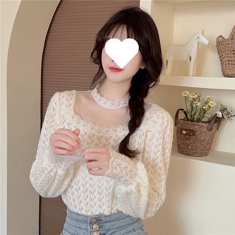 Crewneck Lace Blouse with Long Sleeves