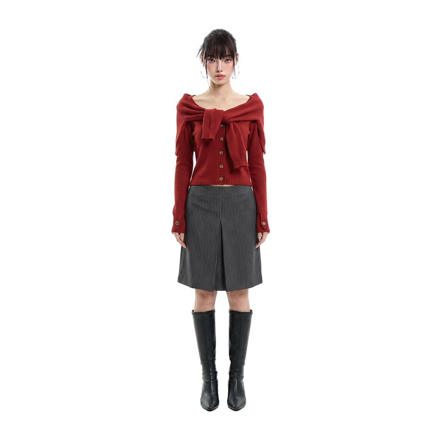 Mock Two-Piece Scoop Neck Button-Up Plain Crop Cardigan