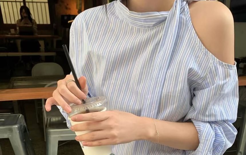 Shadow-Stripe Cold-Shoulder Puff Sleeve Blouse