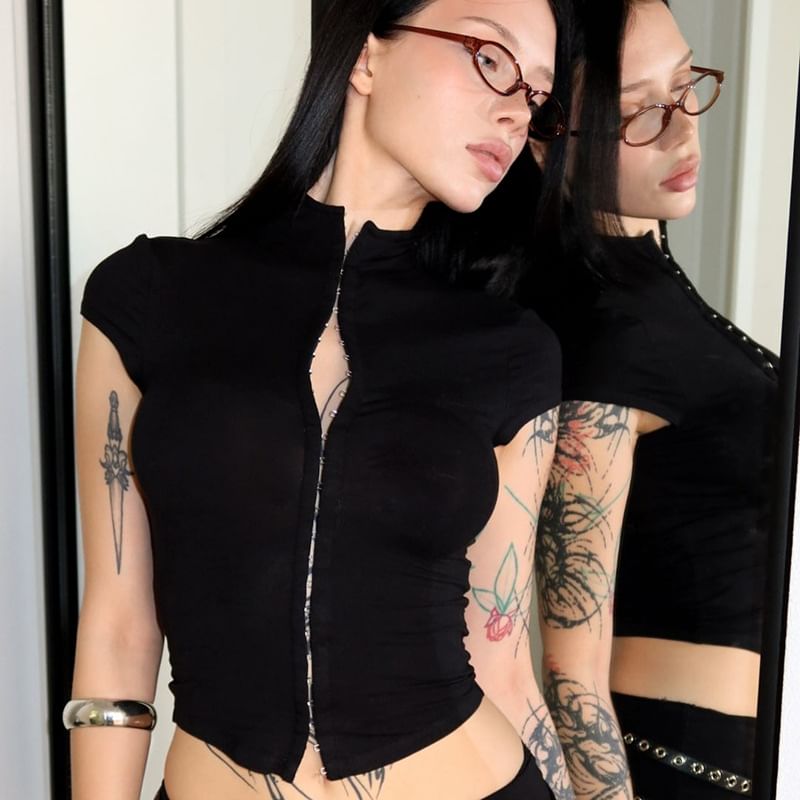 Corset-Style Crop Top with Short Sleeves