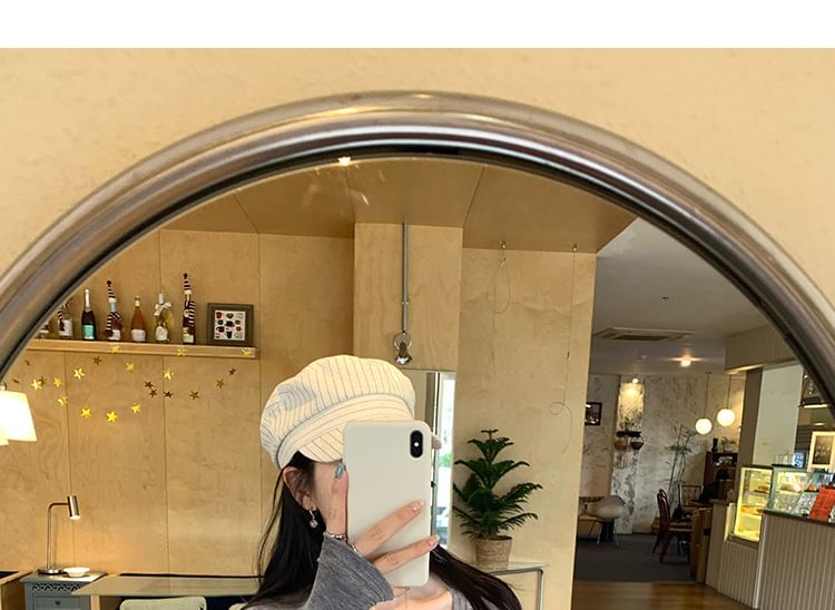 Scoop Neck Slim-Fit Crop Long-Sleeve Tee
