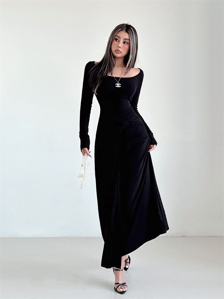 Long-Sleeve Scoop Neck Plain Ruched Maxi Sheath Dress