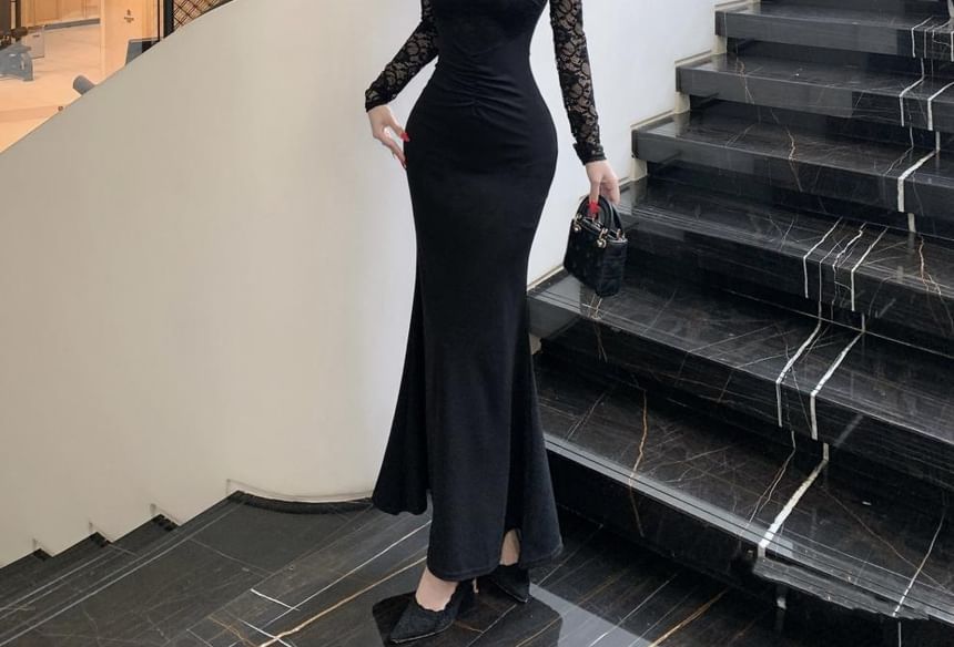Long-Sleeve Halter Neck Lace Panel Cutout Maxi Mermaid Dress